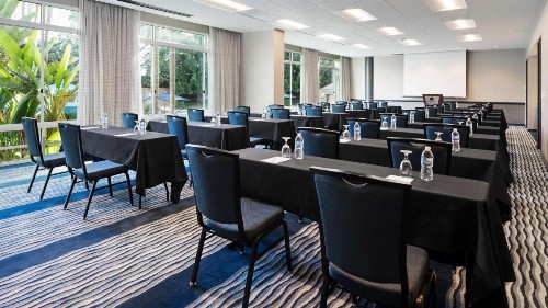 DoubleTree by Hilton San Diego Del Mar - image 40
