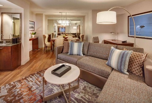 Embassy Suites by Hilton San Diego - La Jolla - image 23