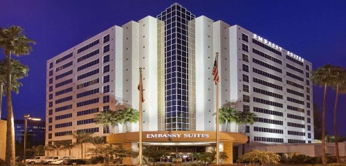 Embassy Suites by Hilton San Diego - La Jolla - image 3