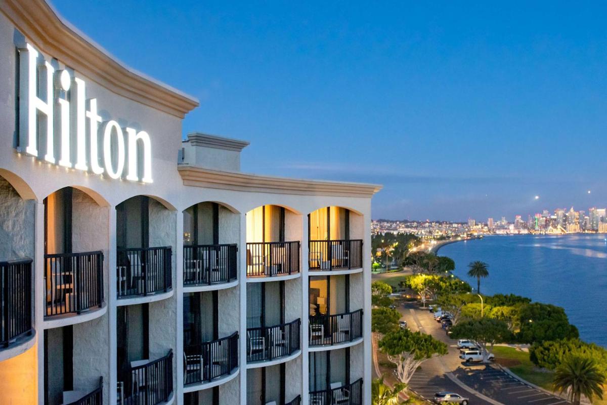 Hilton San Diego Airport/Harbor Island - main image