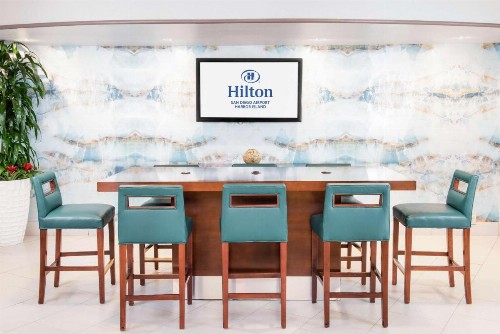 Hilton San Diego Airport/Harbor Island - image 3