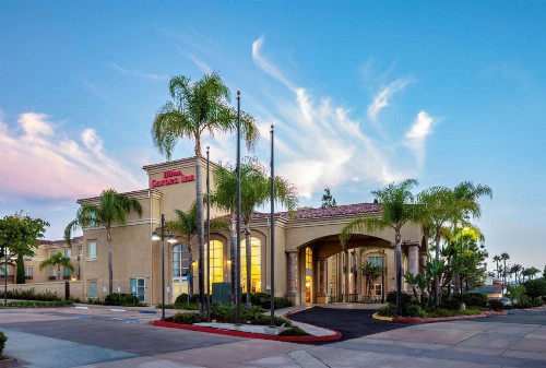 Hilton Garden Inn San Diego/Rancho Bernardo - image 3