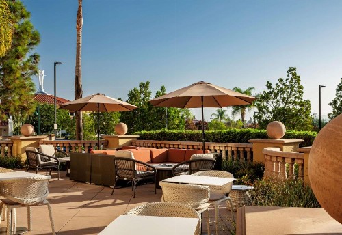 Hilton Garden Inn San Diego/Rancho Bernardo - image 4