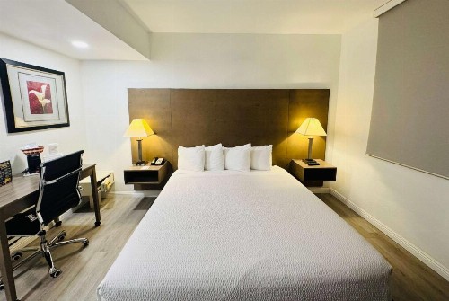 Ramada by Wyndham San Diego Airport - image 23