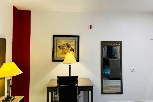 Ramada by Wyndham San Diego Airport - image 40