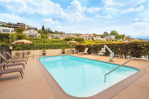 Holiday Inn Express Hotel & Suites San Diego Airport - Old Town an IHG Hotel - image 34