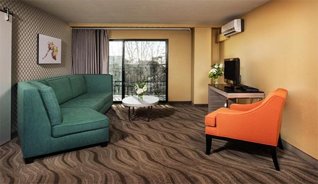 Porto Vista Hotel In Little Italy - image 4