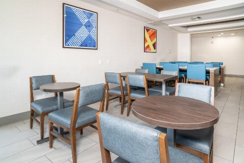 Holiday Inn Express San Diego - Otay Mesa an IHG Hotel - image 30