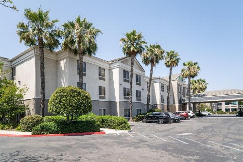 Holiday Inn Express San Diego - Otay Mesa an IHG Hotel - image 8