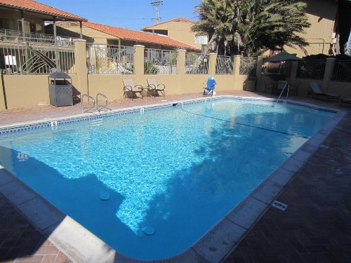 Pacific Shores Inn - image 18