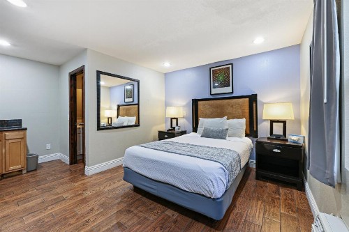 Hotel Point Loma - image 2