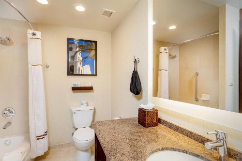 Wyndham San Diego Bayside - image 17