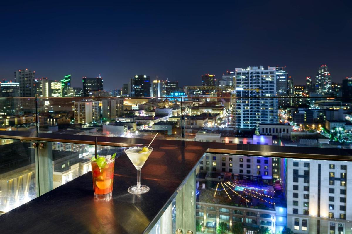 San Diego Marriott Gaslamp Quarter - image 6