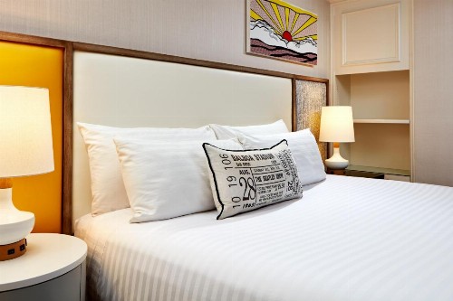 The Bristol Hotel San Diego - image 30