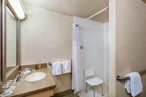 Handlery Hotel San Diego - image 16