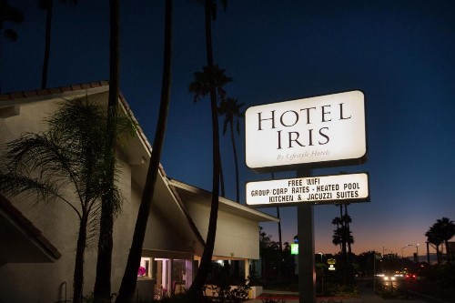 Hotel Iris - Mission Valley-San Diego Zoo-SeaWorld - image 17