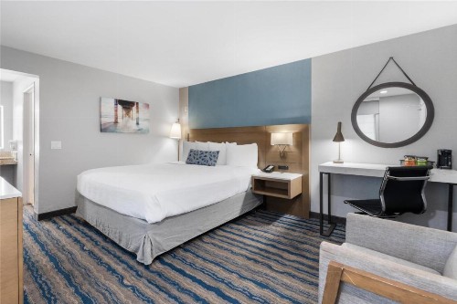 Best Western San Diego/Miramar Hotel - image 15