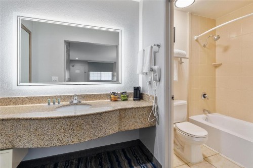 Best Western San Diego/Miramar Hotel - image 22
