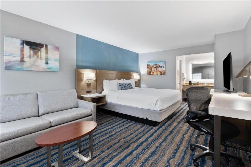 Best Western San Diego/Miramar Hotel - image 3