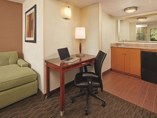 La Quinta by Wyndham San Diego SeaWorld/Zoo Area - image 20
