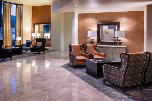 Sheraton Mission Valley San Diego Hotel - image 2