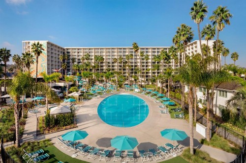 Town and Country San Diego - image 32