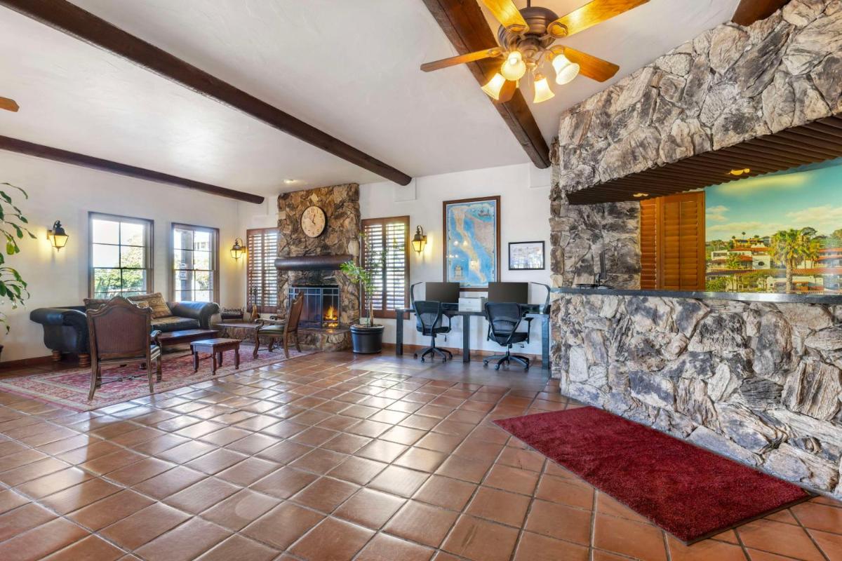 Best Western Plus Hacienda Hotel Old Town - image 2