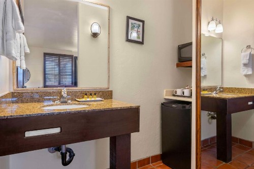 Best Western Plus Hacienda Hotel Old Town - image 29