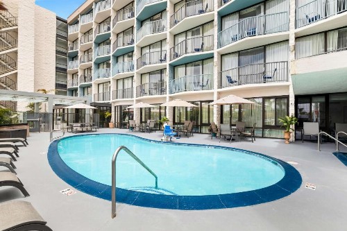 Best Western Yacht Harbor Hotel - image 23