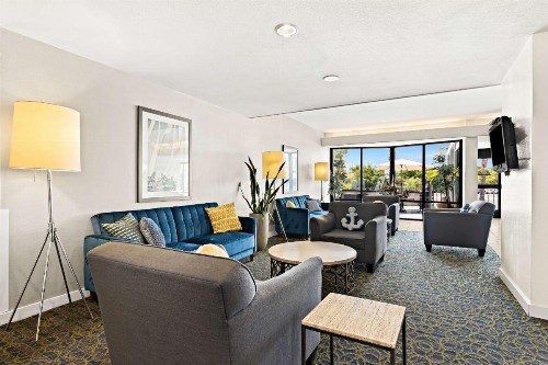 Best Western Yacht Harbor Hotel - image 6