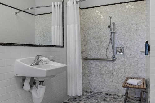 Inn at the Park - image 6