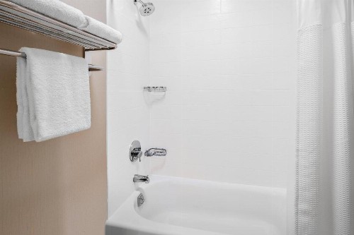 SpringHill Suites San Diego Rancho Bernardo/Scripps Poway - image 13