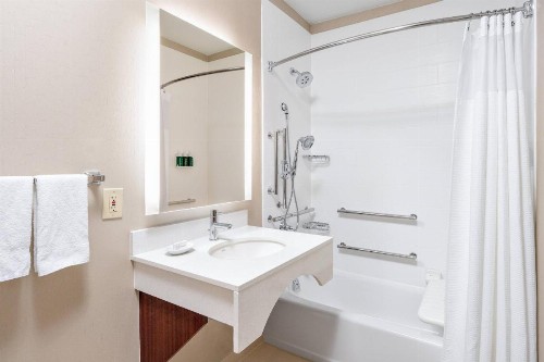 SpringHill Suites San Diego Rancho Bernardo/Scripps Poway - image 4