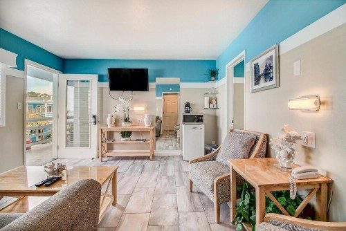 The Inn at Sunset Cliffs - image 30
