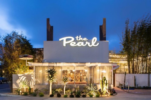 The Pearl Hotel - image 7