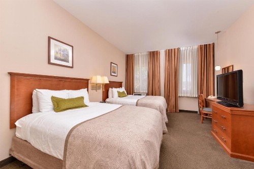 Candlewood Suites San Diego an IHG Hotel - image 27