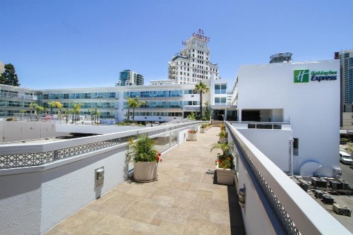 Holiday Inn Express - Downtown San Diego an IHG Hotel - image 29