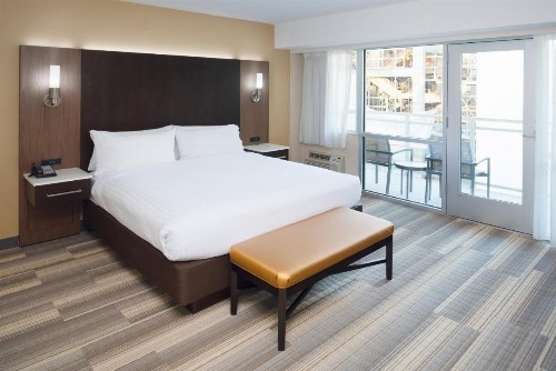 Holiday Inn Express - Downtown San Diego an IHG Hotel - image 49