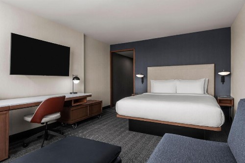 Holiday Inn San Diego North Miramar an IHG Hotel - image 7
