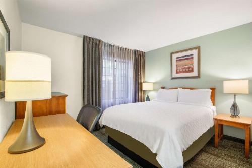 Sonesta ES Suites San Diego - Rancho Bernardo - image 22