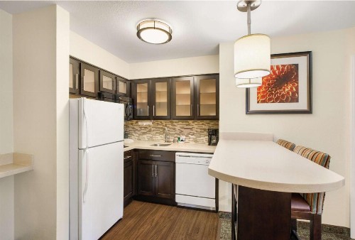 Sonesta ES Suites San Diego - Rancho Bernardo - image 27