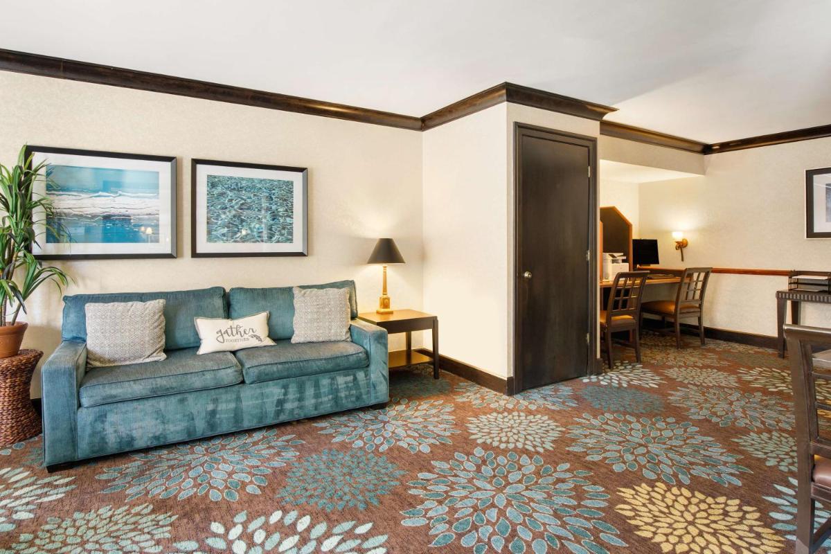 Sonesta ES Suites San Diego - Rancho Bernardo - image 5
