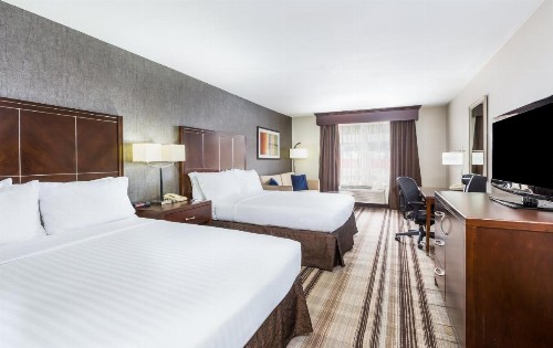 Holiday Inn Express San Diego - Sea World Area an IHG Hotel - image 34