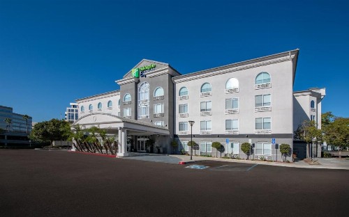 Holiday Inn Express San Diego - Sorrento Valley an IHG Hotel - image 26
