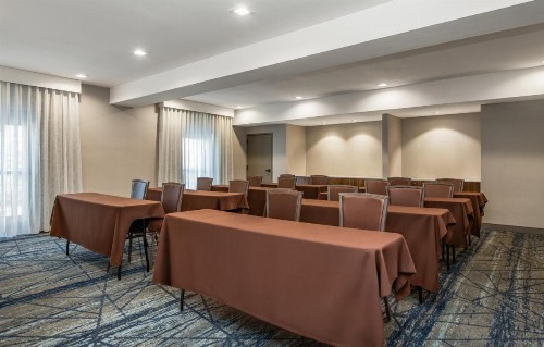 Holiday Inn Express San Diego - Sorrento Valley an IHG Hotel - image 30