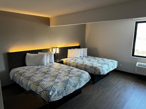 Motel 6-San Diego CA - Hotel Circle - Mission Valley - image 10