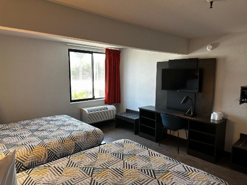 Motel 6-San Diego CA - Hotel Circle - Mission Valley - image 19