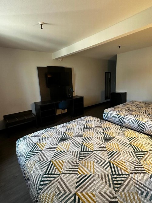 Motel 6-San Diego CA - Hotel Circle - Mission Valley - image 2