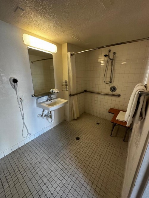Motel 6-San Diego CA - Hotel Circle - Mission Valley - image 23