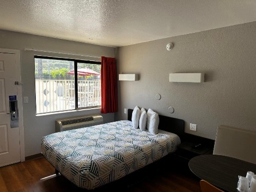 Motel 6-San Diego CA - Hotel Circle - Mission Valley - image 27